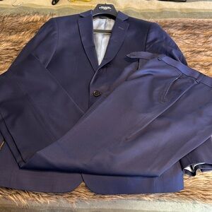 Charles Tyrwhitt Slim Fit Wool Navy Suit
